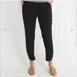 Marine Layer Allison Pant in Black, Size Med